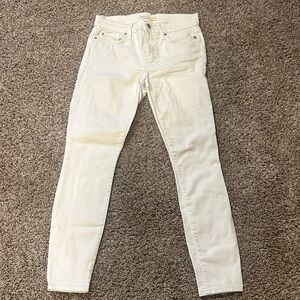 Gap True Skinny White Jeans Size 25